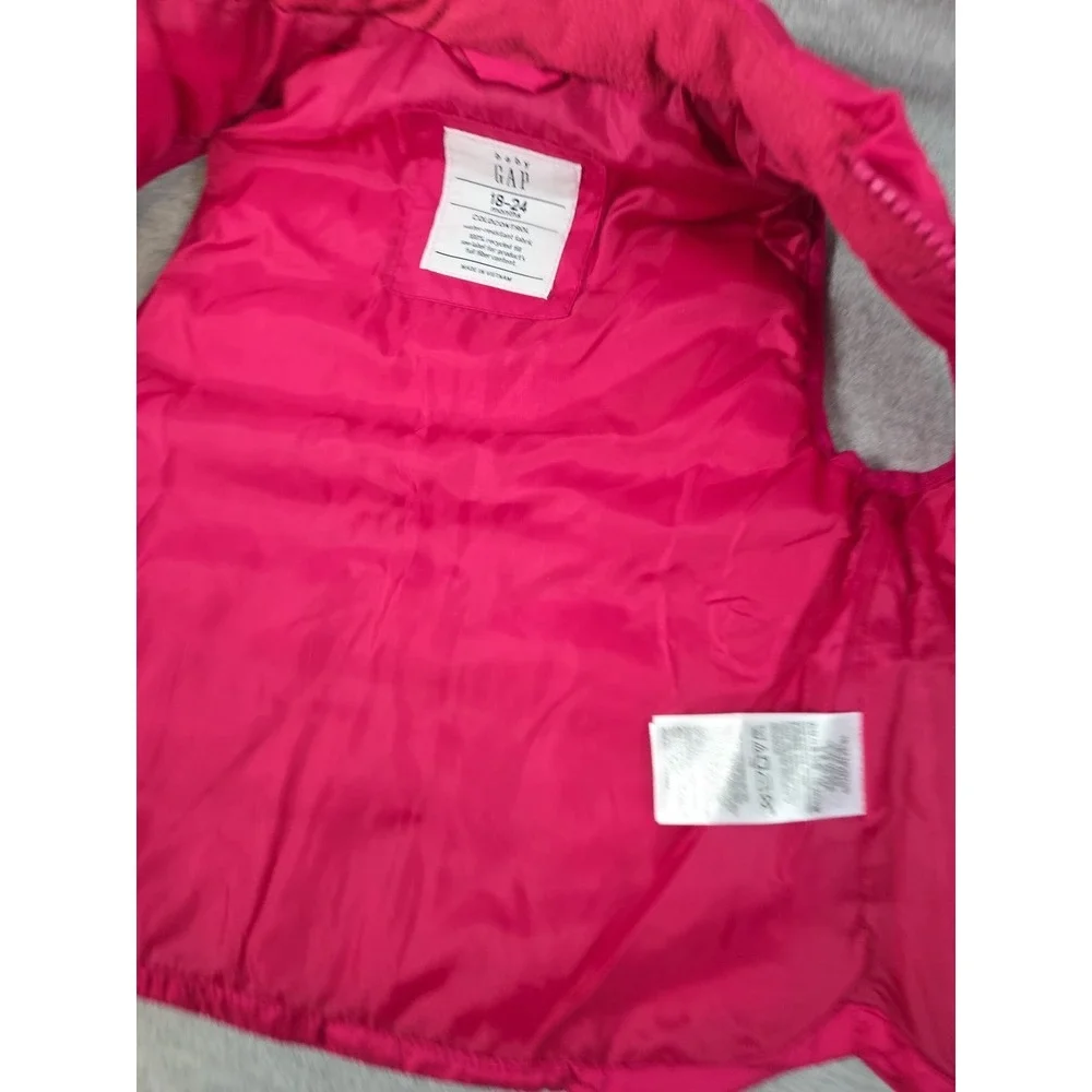 GAP‎ Baby Girls 18-24 Mos Puffer Vest Cold Control Hot Pink Full Zip Warm NEW